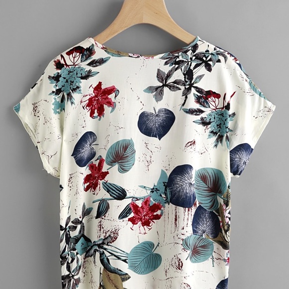 Drawstring Top - Picture 2 of 5